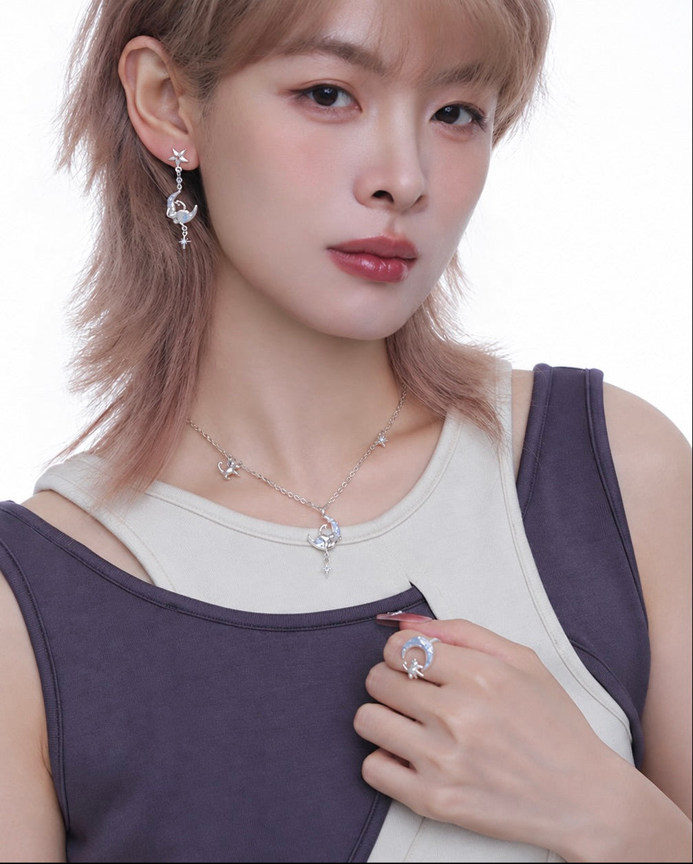 Lunette Necklace